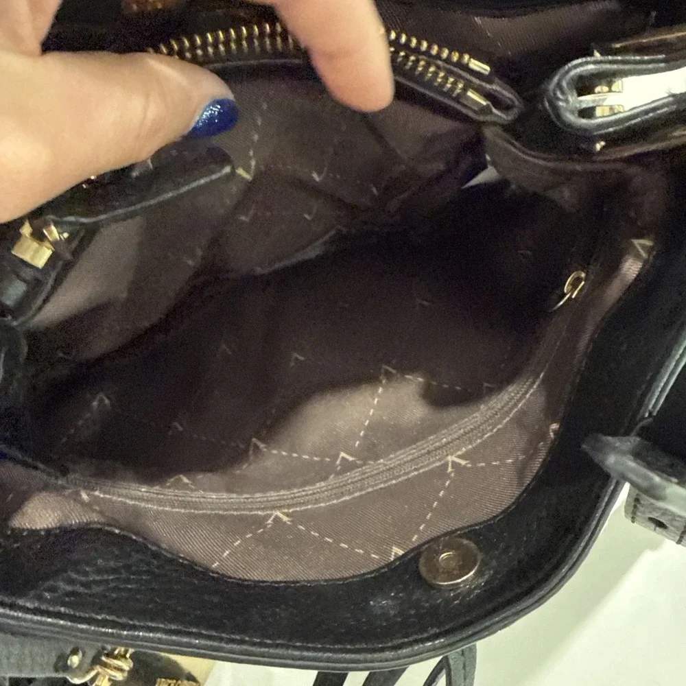 Vince Camuto Black Pebbled‎ Leather Shoulder Hobo Bag Tassel Zipper 9in By 10in
